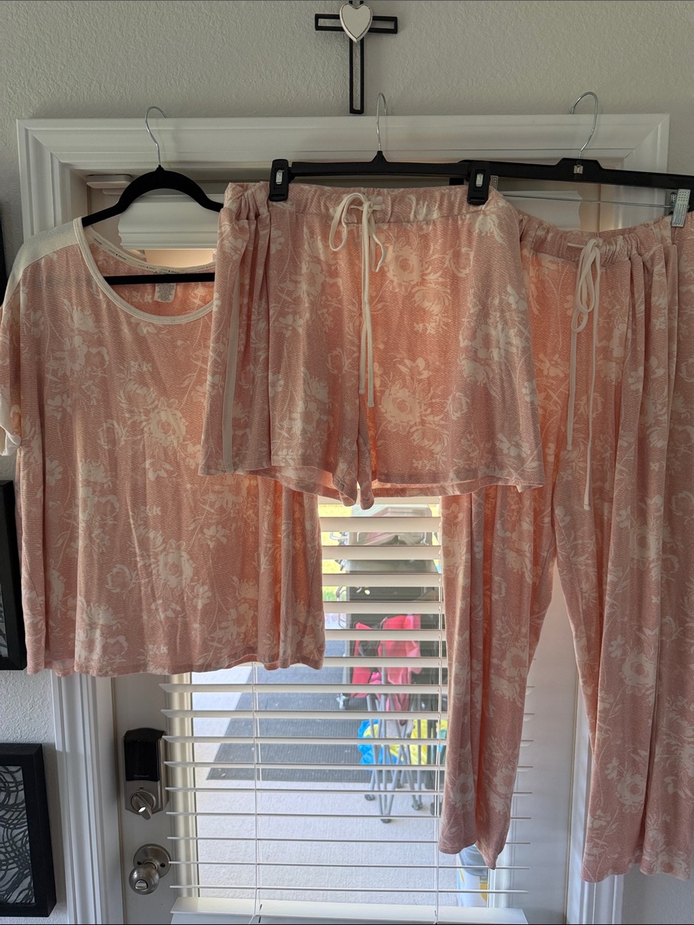 Lucky Brand Pink Cream Floral 3-Piece Pajama Set